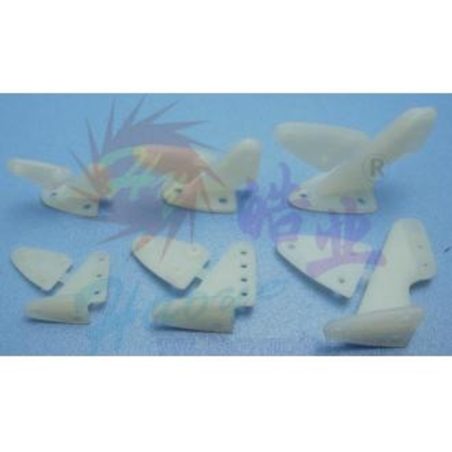 HY PLASTIC CONTROL HORN 13.5 x 16 3 HOLE ( 4pk ) ( OLD CODE HY070501 )