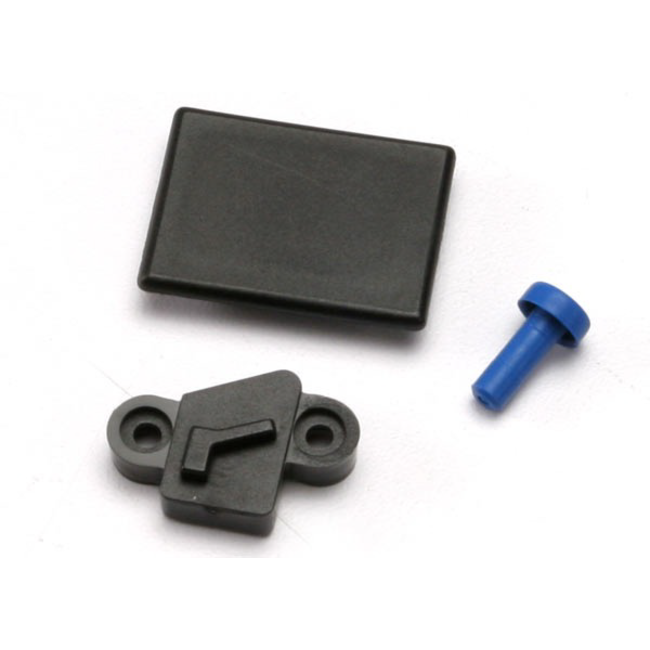 TRAXXAS Cover Plates/Seals Revo