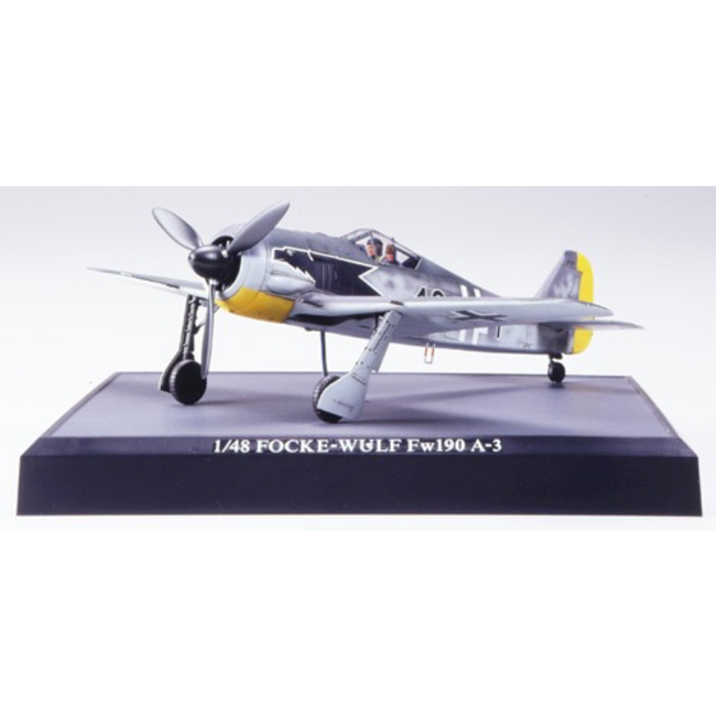 Tamiya 1:48 Focke-Wulf Fw190 A-3 'Propeller Action' Plastic Kit