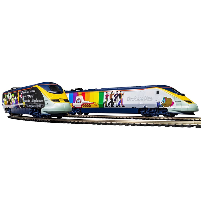HORNBY EUROSTAR YELLOW SUBMARINE HO TRAIN SET  ( disc when sold out )