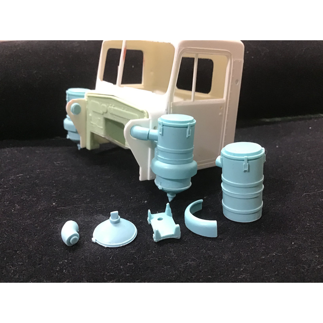 AUSLOWE Donaldson donaclone air cleaners . Long body. AC5