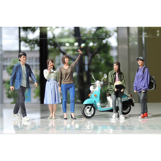 TAMIYA TAMIYA 1/24 CAMPUS FRIENDS SET 2