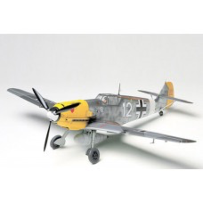 Tamiya Messerschmitt Bf109E-E4/7 TROP  1/48 scale  T61063