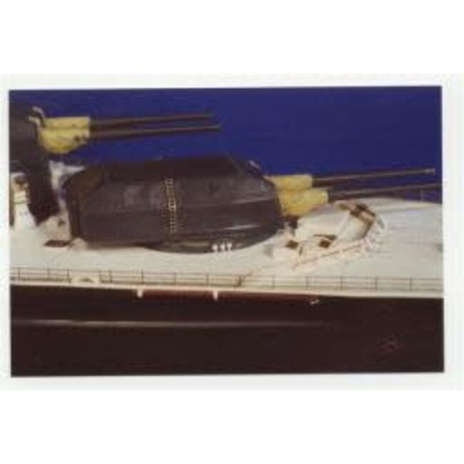 TAMIYA BISMARK GERMAN BATTLESHIP 1/350