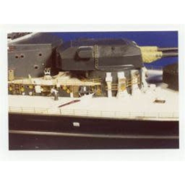 TAMIYA BISMARK GERMAN BATTLESHIP 1/350