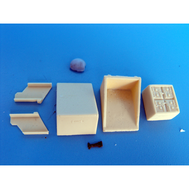 AUSLOWE BATTERY BOX WITH BATTERY