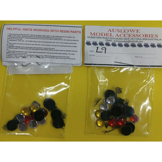 AUSLOWE AUSLOWE Round tail light surrounds + lenses