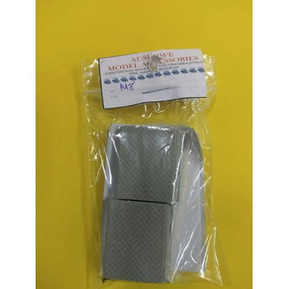 AUSLOWE AUSLOWE Battery box to be used with Kenworth square tanks