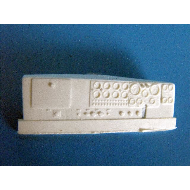 AUSLOWE R/H DASH REV T600 KENWORTH