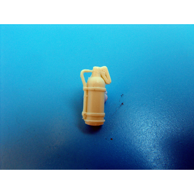 AUSLOWE SMALL FIRE EXTINGUISHER 1/25-1/24
