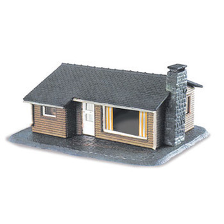 PECO PECO N SCALE SMALL CEDAR BUNGALOW