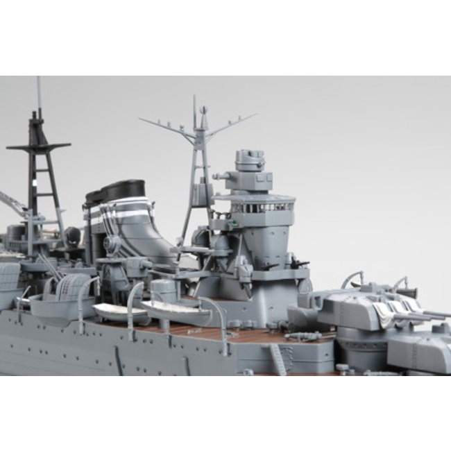 TAMIYA MIKUMA JAPANESE LIGHT CRUISER 1/350 WITH PHOTO ETCHED PARTS