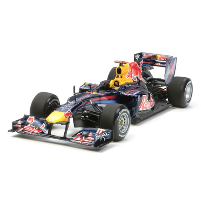 TAMIYA RED BULL RACING RENAULT 1/20 Grand Prix Collection No.67
