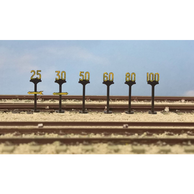 PECO MODELSCENE 5050 HO/OO BR SPEED RESTRICTED SIGNS