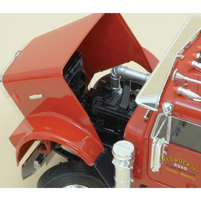 ITALERI FREIGHTLINER HEAVY DUMPER TRUCK 1/24 PLASTIC KIT 3783 (DISCONTINUED)