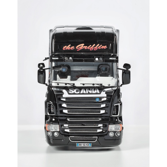 ITALERI SCANIA R730 ‚ÄúTHE GRIFFIN‚Äù  1/24 PLASTIC KIT 3879