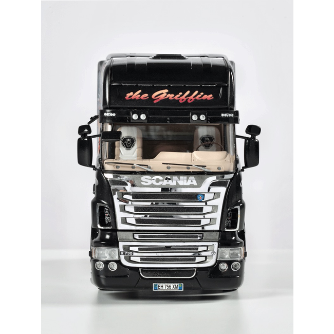 ITALERI SCANIA R730 ‚ÄúTHE GRIFFIN‚Äù  1/24 PLASTIC KIT 3879