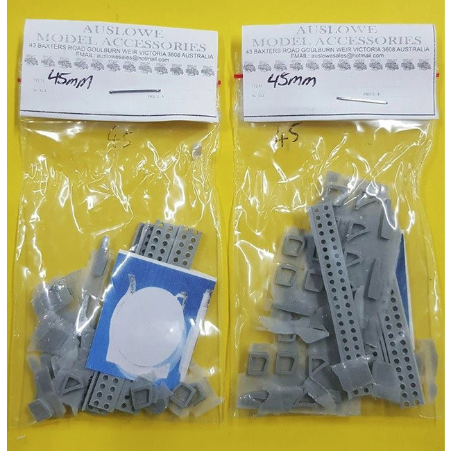 AUSLOWE TANK STEPS AND MOUNTS SET OF 4 WITH HOLES 45MM LONG