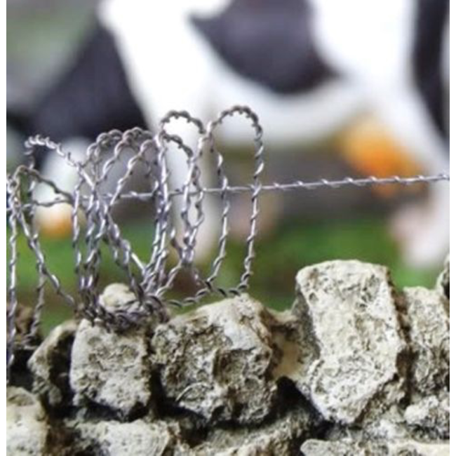 1:35 SCALE BARBED WIRE Approx. 5m (15') length of a fine scale barbed wire