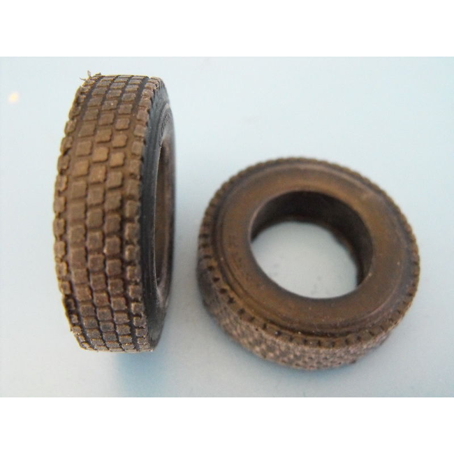 AUSLOWE Regional tread pattern rubber drive tyres. TY21