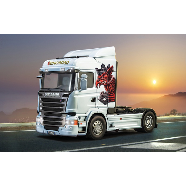 ITALERI SCANIA R730 STREAMLINE HIGHLINE CAB 1/24. 3932