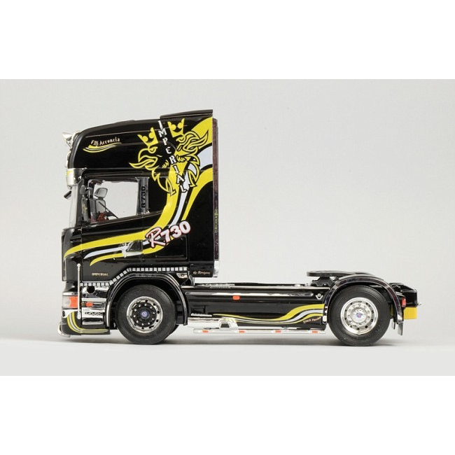 ITALERI SCANIA R730 V8 IMPERIAL 1/24 PLASTIC KIT 3883