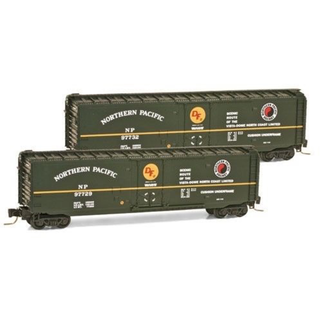 MICRO TRAINS Northern Pacific 50' Standard Plug Door Box Car Z-Scale