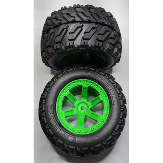 MAVERICK MAVERICK 2.8 TREDZ TRACTOR PRE MOUNTED ON GREEN RIMS 1 PAIR 150161, 150180