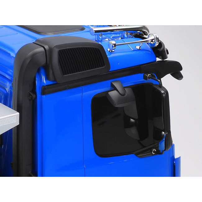 TAMIYA ACTROS 8X4 TWIN STEER TIPPER TRUCK