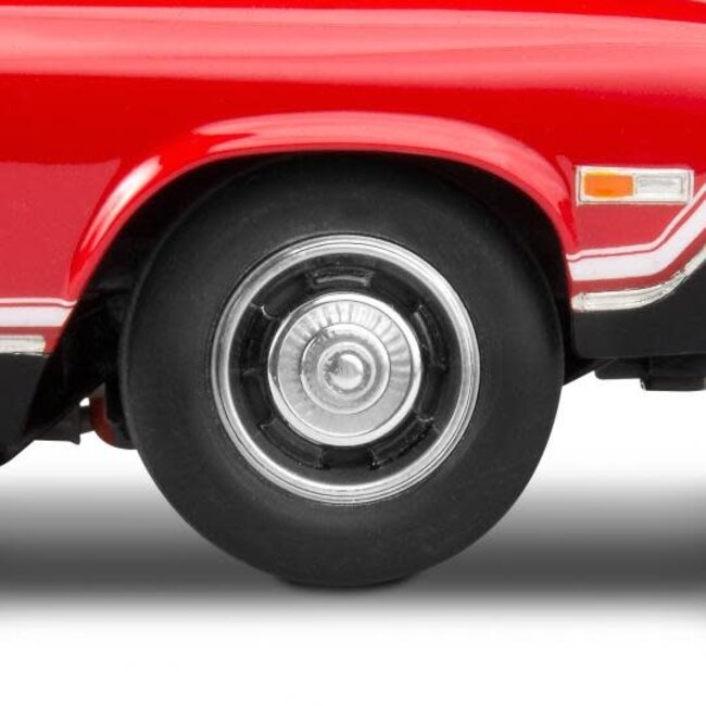 REVELL  ’68 Chevy® Chevelle® SS™ 396 Scale: 1/25