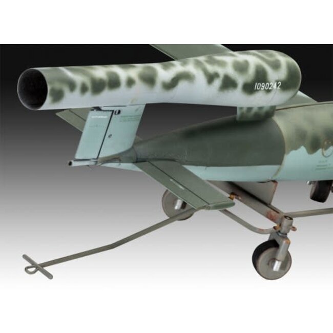 REVELL  Fieseler Fi103 A/B V-1 1/32