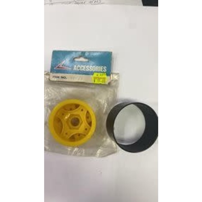 GV HUNTER / TORNADO WHEELS  OLD SMALL DIA