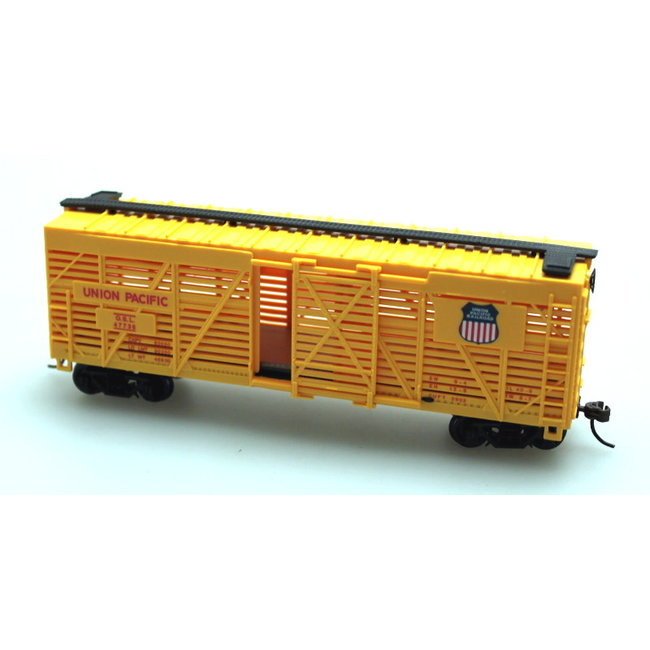 Stock Car - Union Pacific (HO Scale) Rolling stock features: plastic wheels     body mounted E-Z Mate couplers