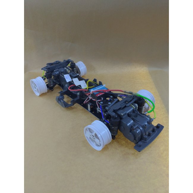 TAMIYA TA03F PRO WITH SWAYBARS, METAL REAR HUBS, FUTABA S3003 SERVO, DYNA RUN MOTOR USED, CHASSIS RUN