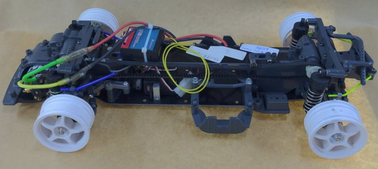 TAMIYA TA03F PRO WITH SWAYBARS, METAL REAR HUBS, FUTABA