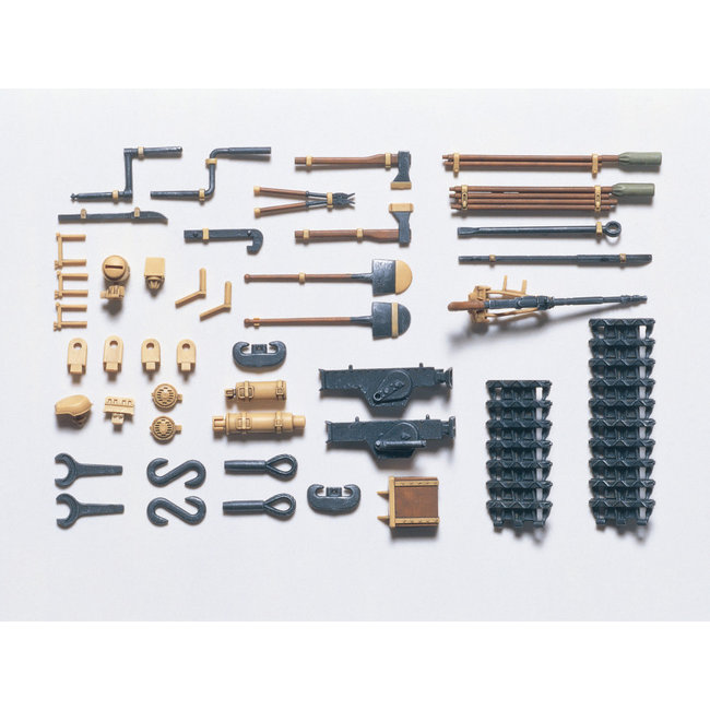 TAMIYA 1/35 PANZERKAMPFWAGEN IV ON-VEHICLE EQUIPMENT SET