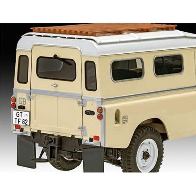 REVELL MODEL SET LAND ROVER SERIES III LWB (COMMERCIAL) INCLUDES PAINTS AND GLUE