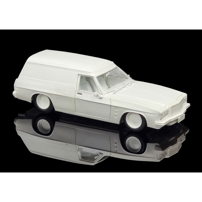 DDA 1:24 1975 HJ PLASTIC KIT HOLDEN SLAMMED PANEL VAN   SEALED BODY OPENING BONNET W/ENGINE