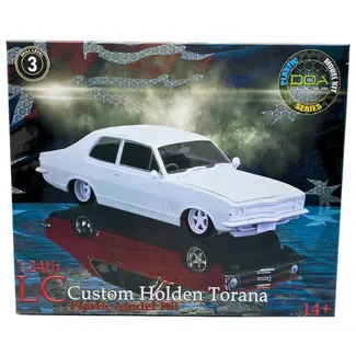DDA COLLECTABLES DDA 1:24 Plastic Kit LC Torana GTR Sealed Body Opening Bonnet w/Engine