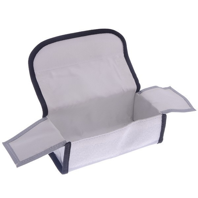 ACE LIPO  BAG LARGE   185 X 75 X 60mm  SILVER OR BLACK