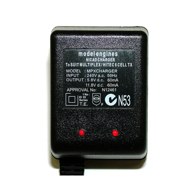 MODEL ENGINES  240V CHARGER 8 CELL TX 2.1mm Neg Tip  AND 4 CELL RX CHARGER 60MAH
