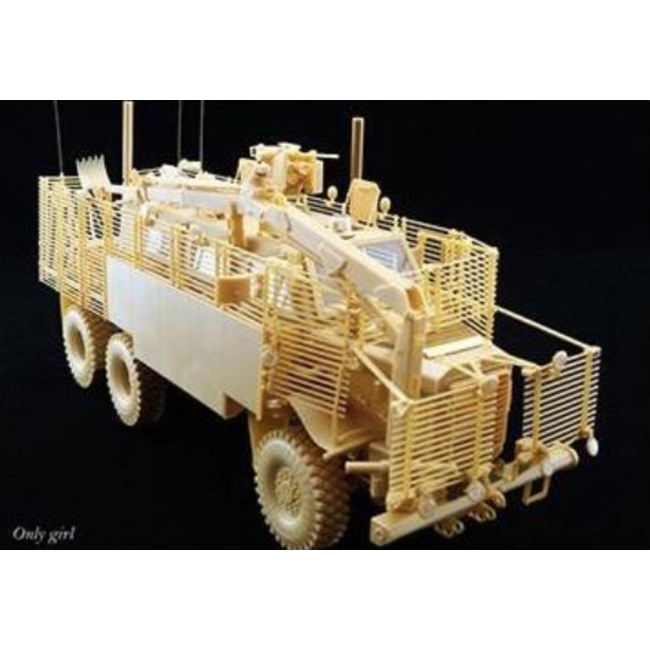 BRONCO MODELS 1/35 BUFFALO 6X6 MPCV W/SLAT ARMOR & SPECIAD ARMOR KIT