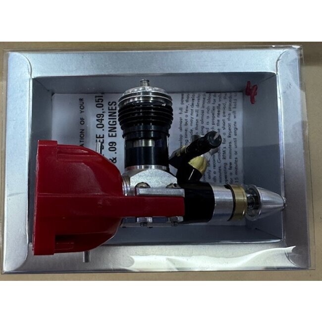 COX  ENGINE TEE DEE .049 VINTAGE WITH RED TANK 1985-1995  NON ORIGINAL BOX  WITH REPRINT INST #4