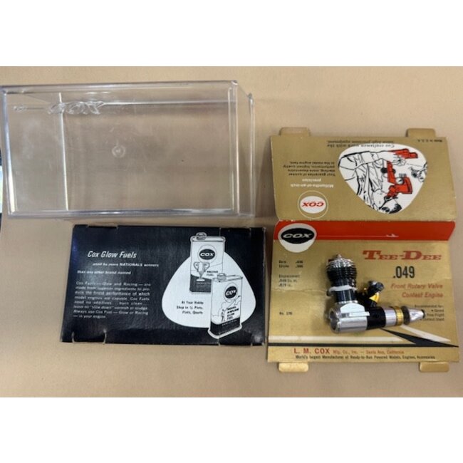 COX  ENGINE TEE DEE .049 VINTAGE 1975  JEWEL CASE ALL ORIGINAL NIB