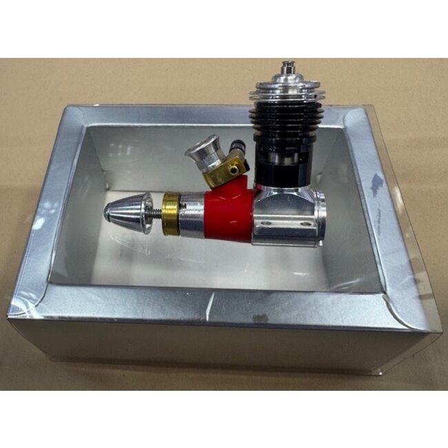 COX ENGINE TEE DEE .051 VINTAGE  1985-1995 NON ORIGINAL BOX