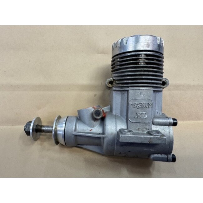 MAGNUM XL 46 ABC  VINTAGE ENGINE LONG BLOCK  USED EXCELENT COMPRESION  SEE PHOTOS
