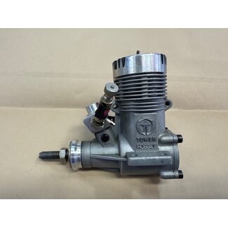 MAGNUM TOWER HOBBIES 40 R/C GP ABC  VINTAGE ENGINE   USED  GOOD COMPRESION NO INSTRUCTIONS