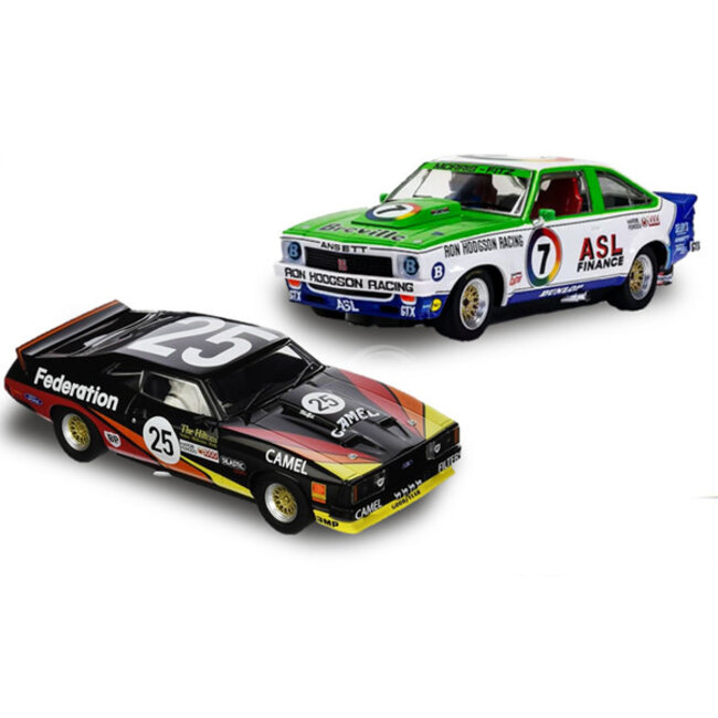 SCALEXTRIC Bathurst Legends Set - Allan Moffat v Peter Brock.