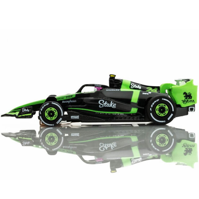 AFX MEGA G STAKEF1 TEAM KICK SAUBER #24 ZHOU GUANYU