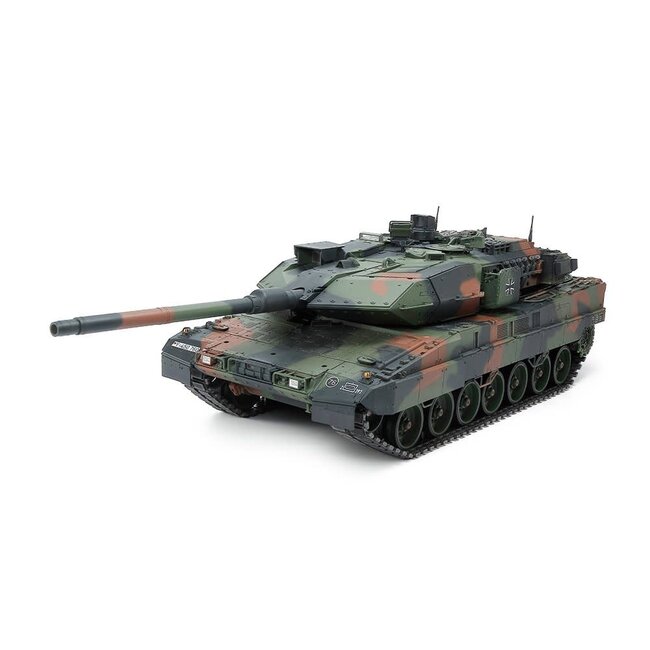 TAMIYA R/C LEOPARD 2 A7V TANK KIT W/OPTIONS KIT